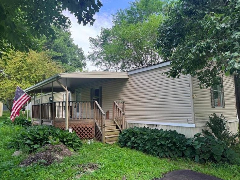 115 Woodview Drive — photo