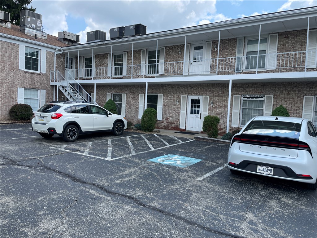 701 N Hermitage Rd, Suite 10 — photo