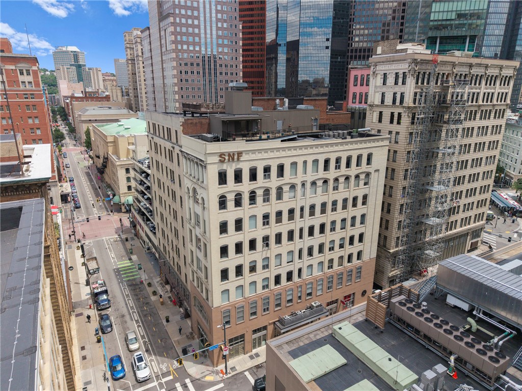 11 Fifth Ave 501 — photo