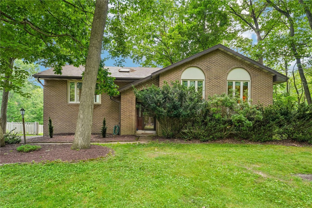 129 Green Forest Dr — photo