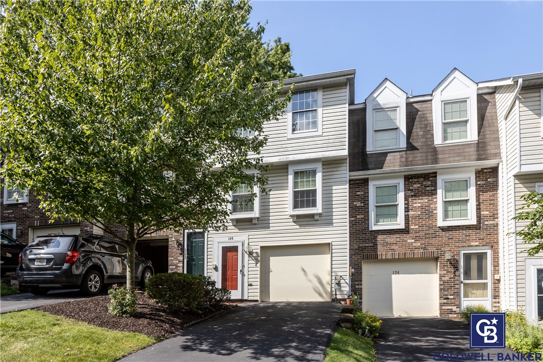 126 Rossmor Ct — photo