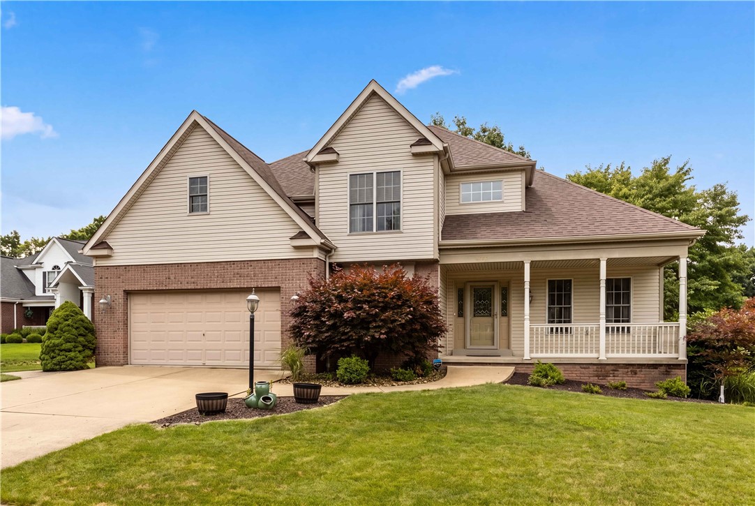 918 Gregory Ct — photo