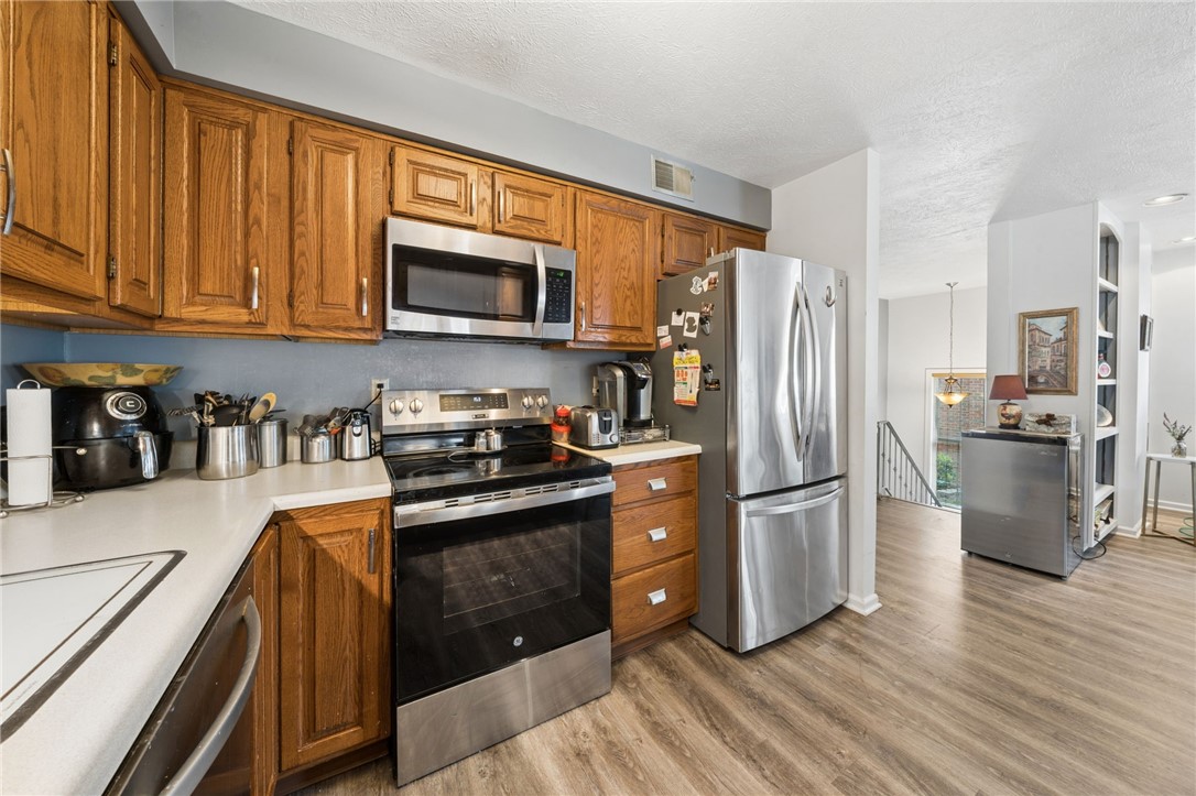 51 Unity Square Drive, Unity Twp, PA 15601 — photo 3