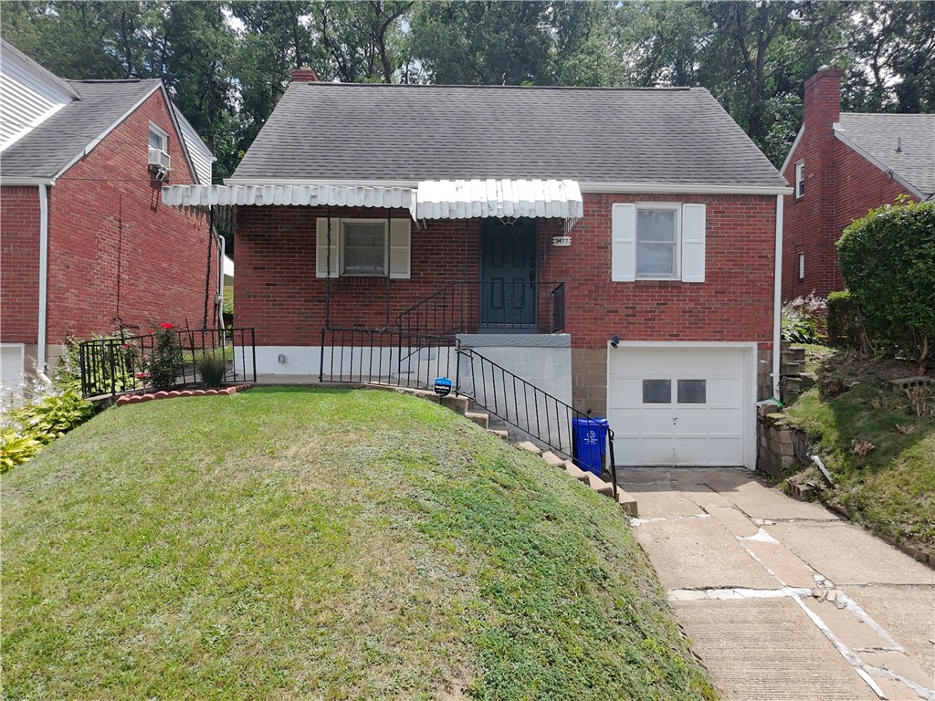 3477 York — photo