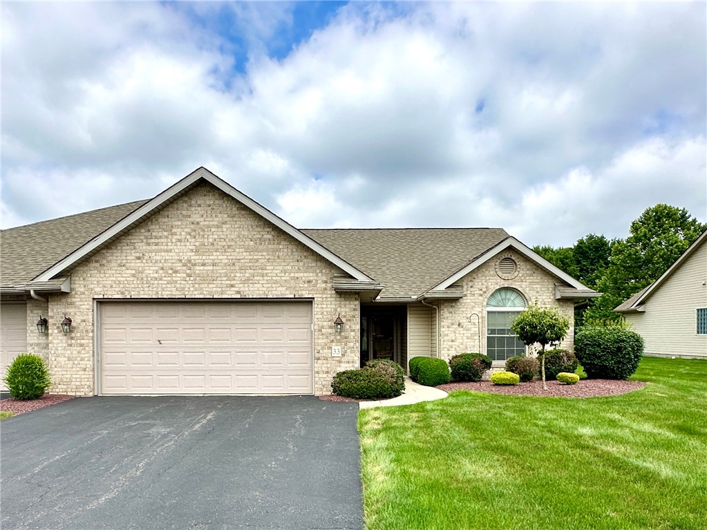 33 Fields Drive — photo