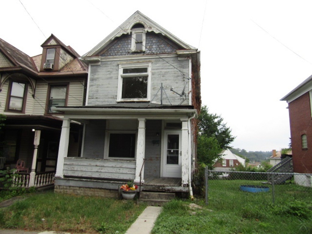 223 N 2nd St — photo