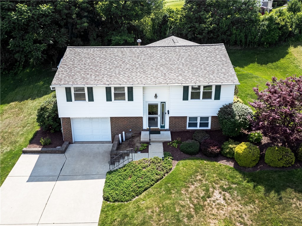 3139 New Hampshire Dr — photo