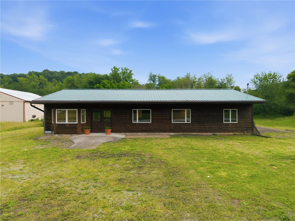 203 Rte 271 — photo