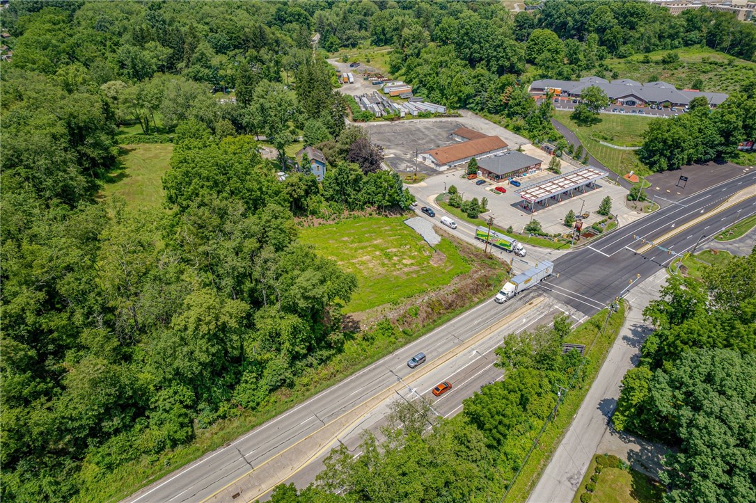 119 Willow Crossing Road — photo