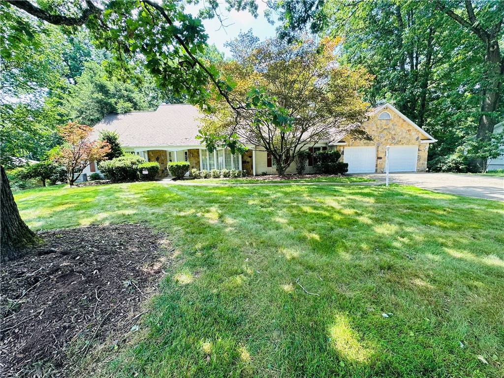 816 Belmont Rd — photo