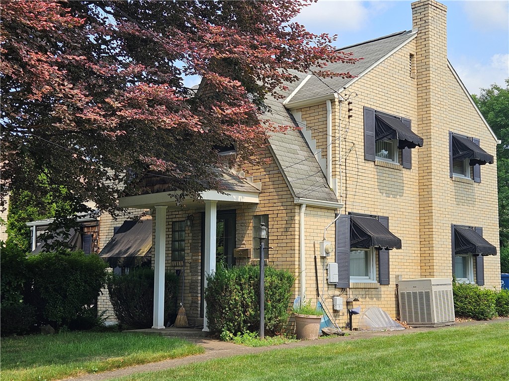 1329 Stanley Drive — photo