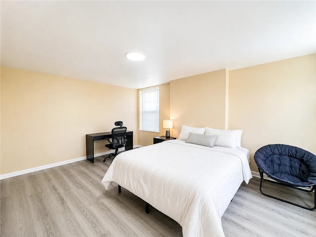 5846 Bartlett St Apt 2 — photo