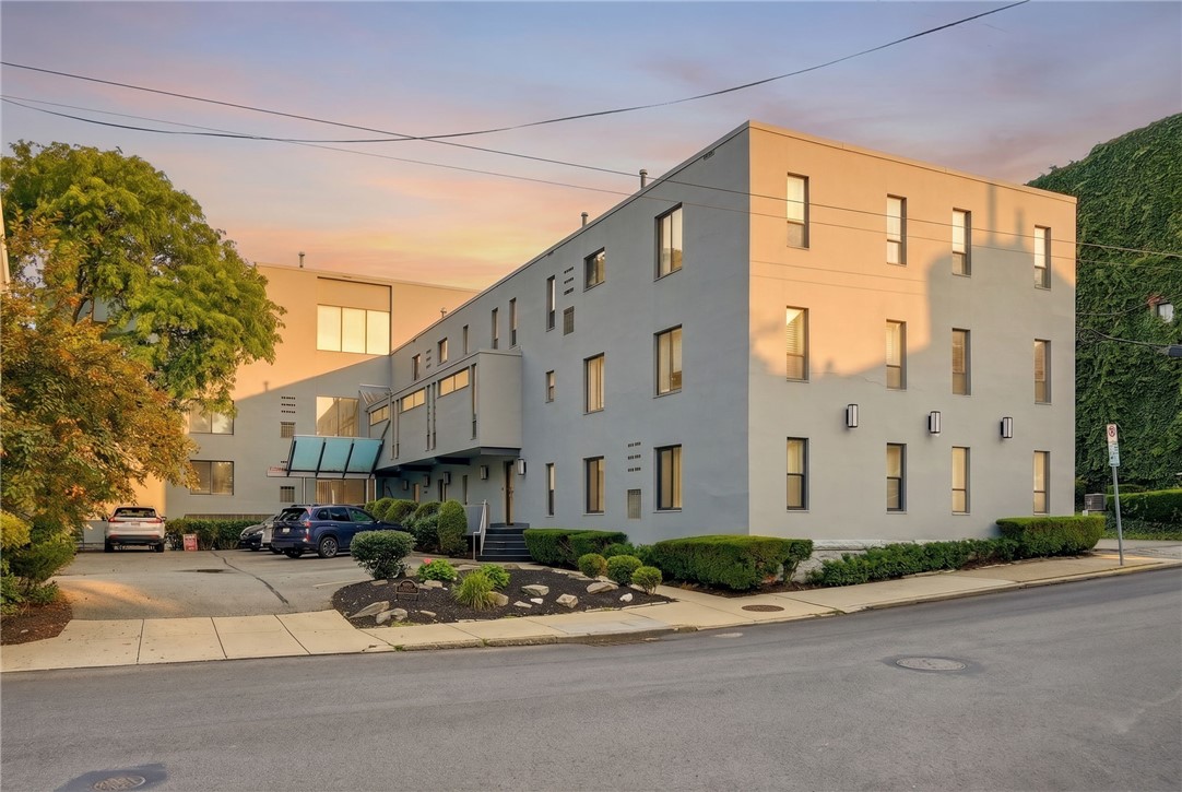 5708 Walnut Street G-1 — photo