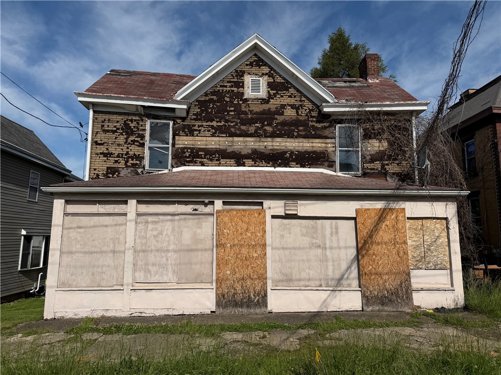 221 N Gallatin Ave — photo