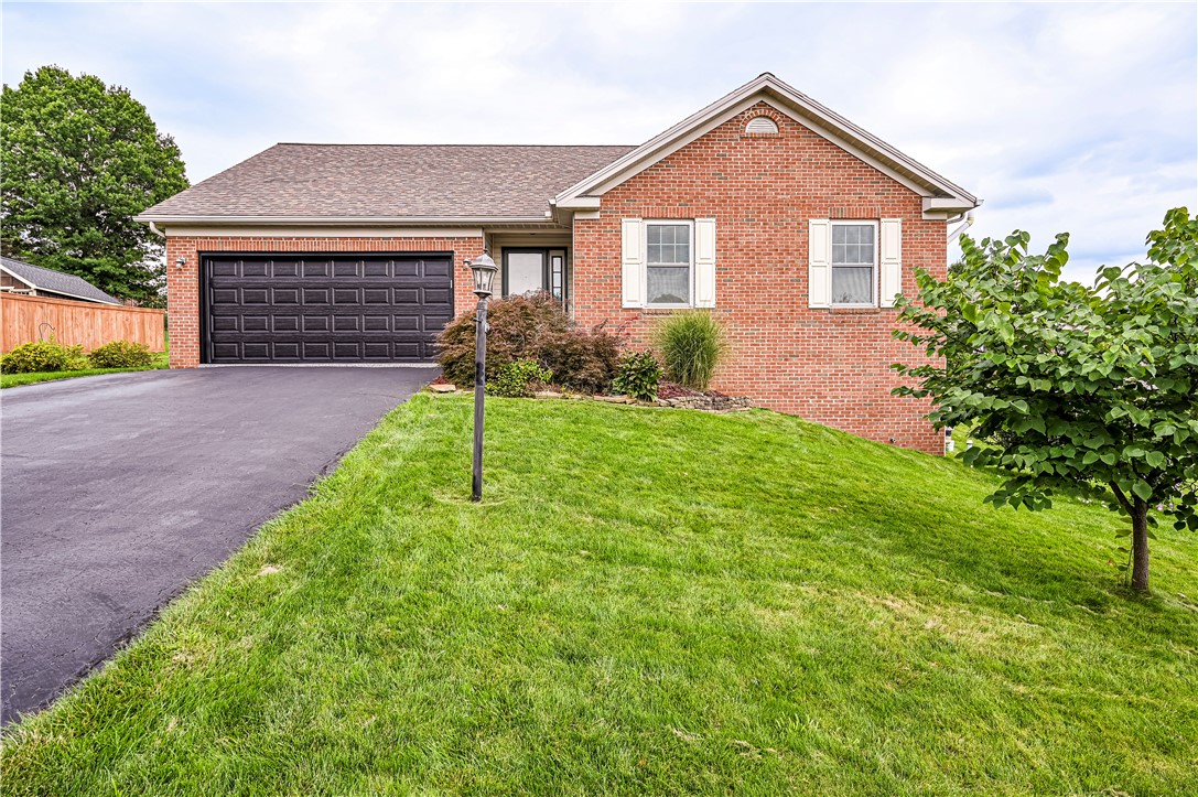 107 Ashton Dr — photo