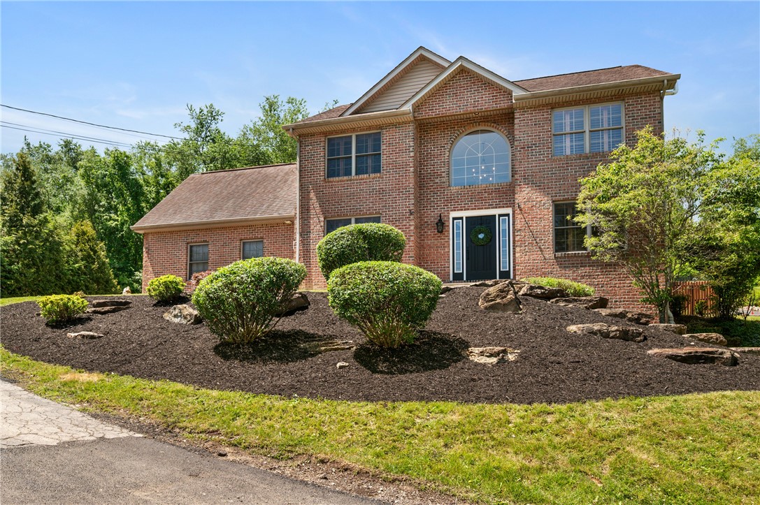235 Ewing Rd — photo