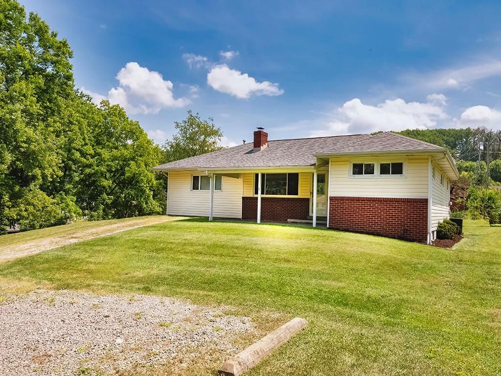 2488 Banks School Road — photo
