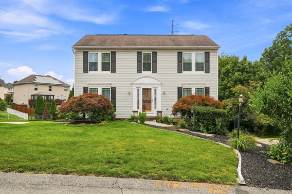 4004 Orchard Circle — photo