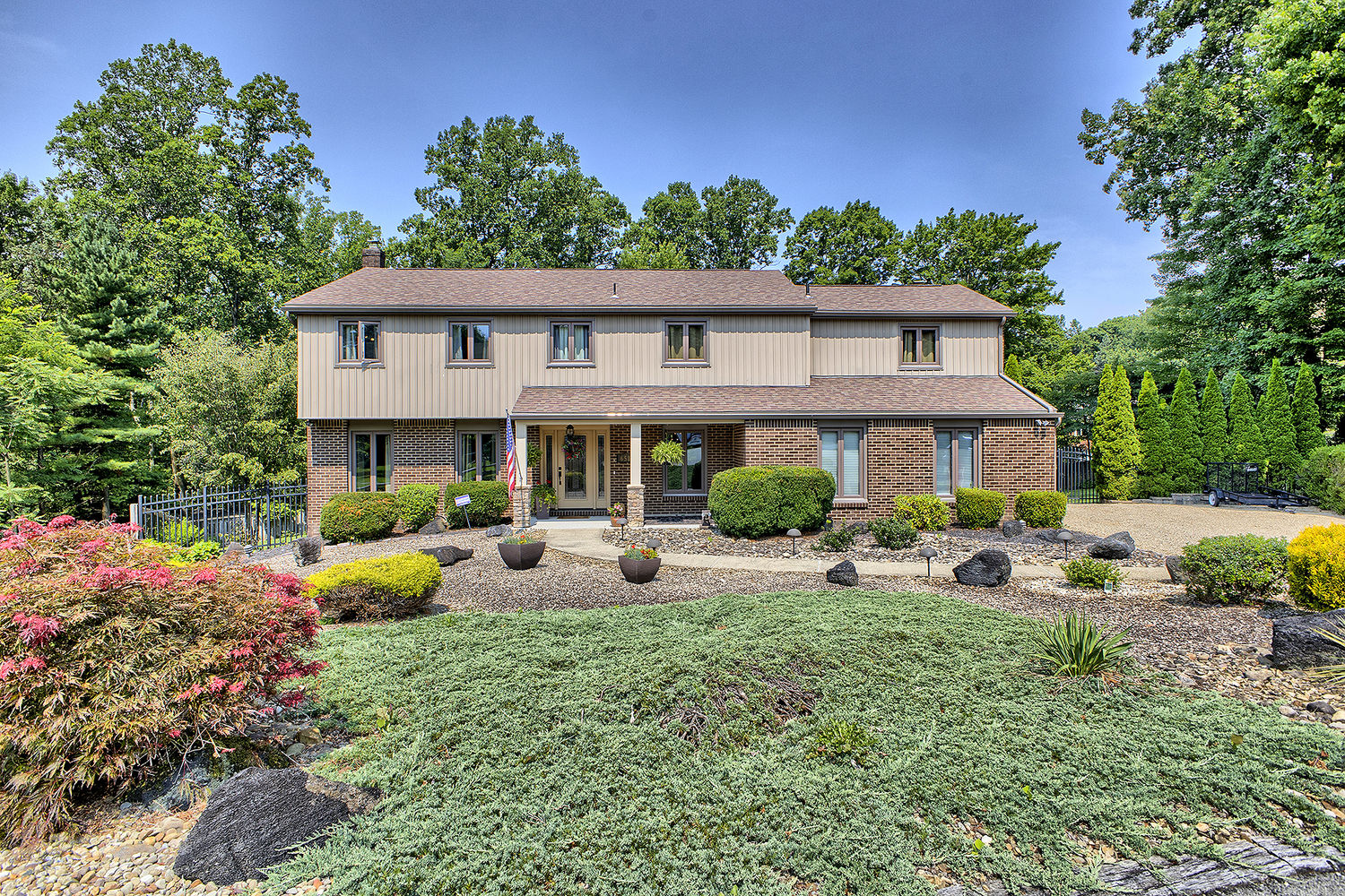 651 Buckingham Drive — photo