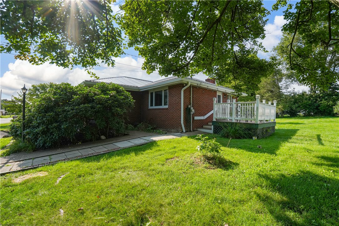 19 Armstrong Street — photo