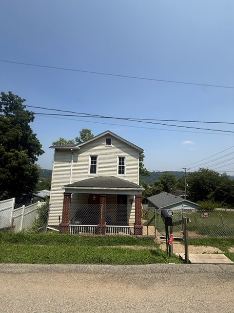 1102 Oakland Ave — photo