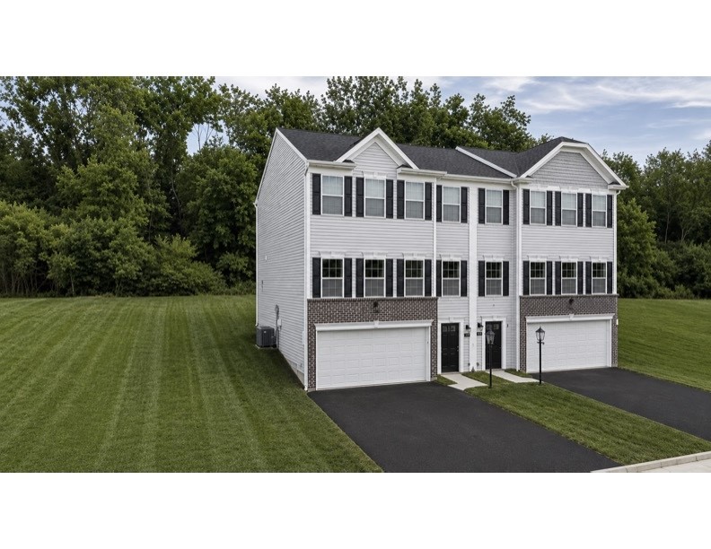 1237 Bedford Road 2083B — photo