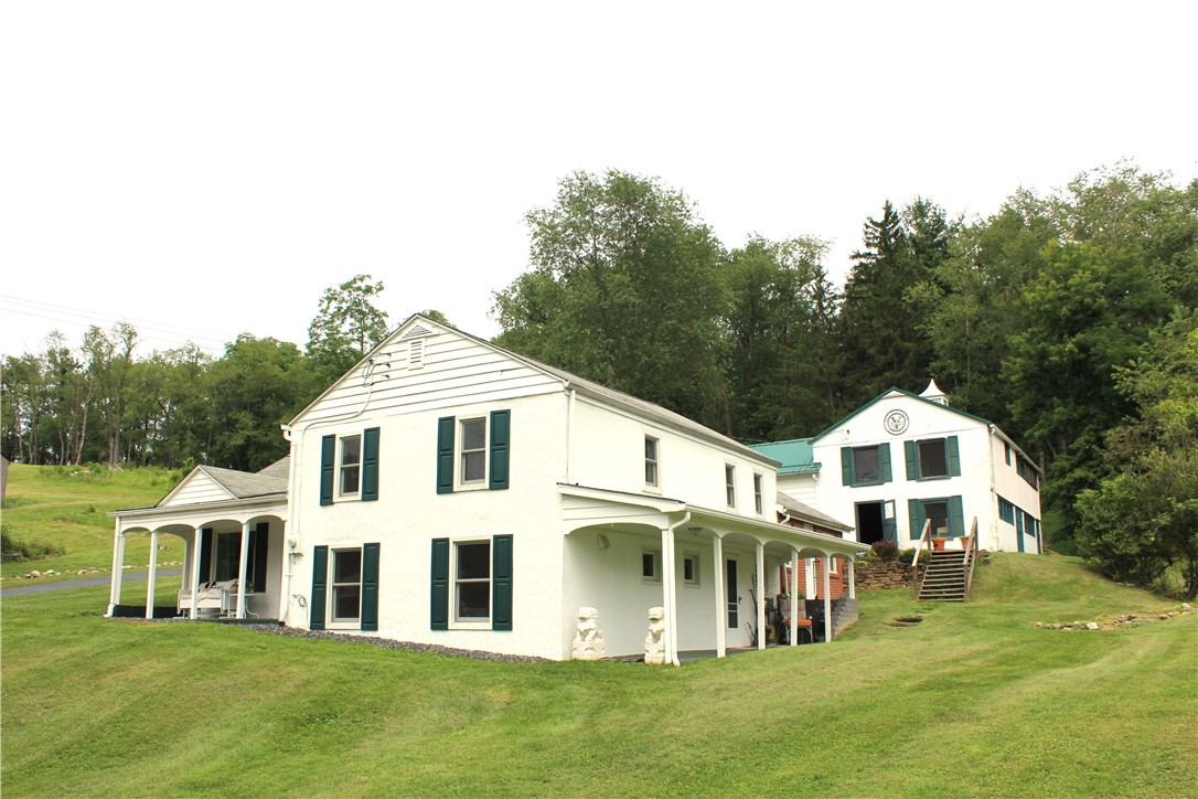 332 Waynesburg Rd — photo