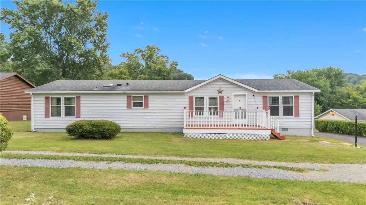1420 Route 989 — photo