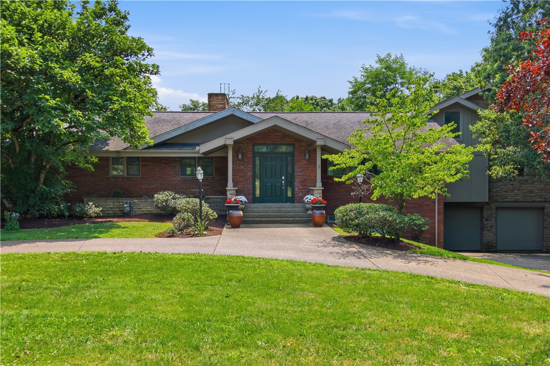 2072 Outlook Drive — photo