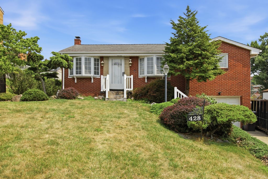 428 Lucy Drive — photo