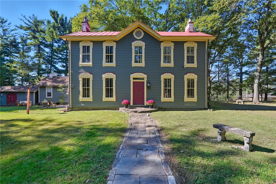 2535 Fife Drive — photo