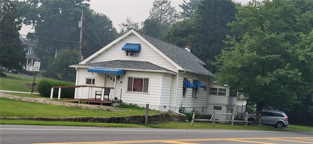 812 Marion Road — photo