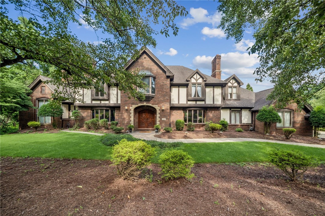 326 Red Oak Ct — photo