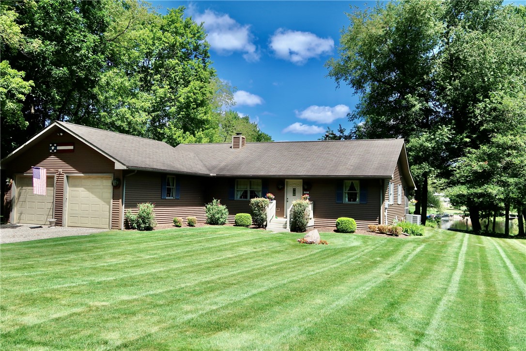612 Latonka Dr — photo