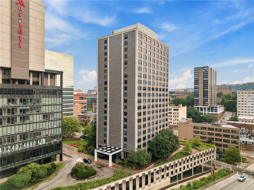 112 Washington Pl 6a — photo