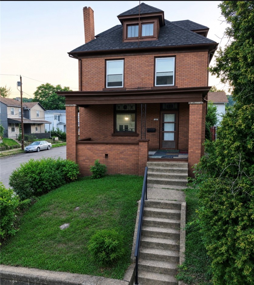 1201 3rd Avenue — photo
