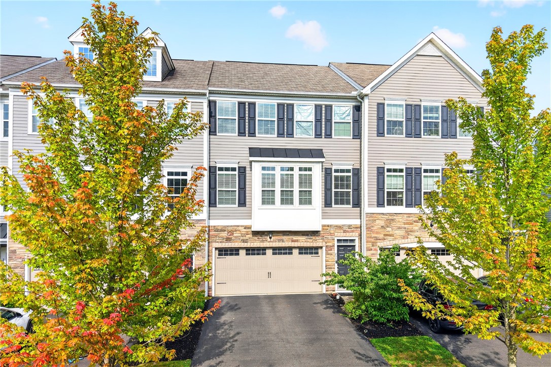 235 Eagle Dr. — photo