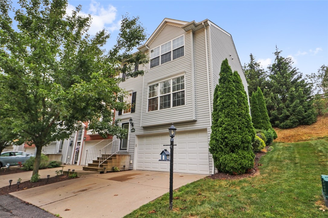10550 Cherry Grove Ct — photo