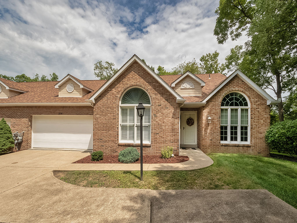 204 Country View Drive — photo