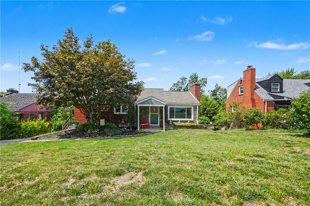 1242 Arrowood Dr — photo