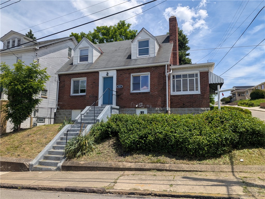 1421 Meadow Street — photo