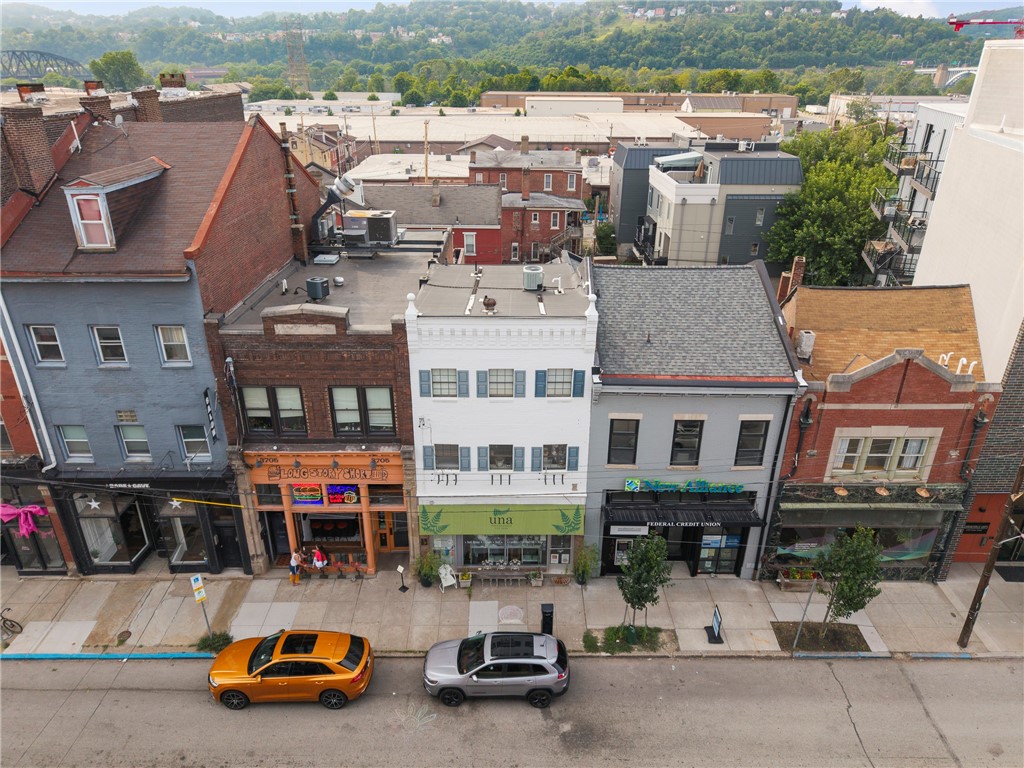 3707 Butler Street — photo
