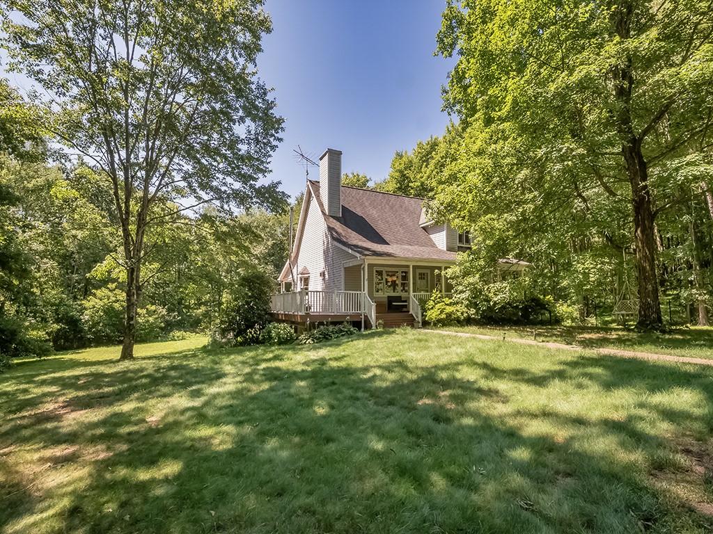 391 Glade Mills Rd — photo