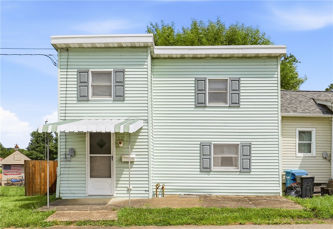 216 W Vine St — photo