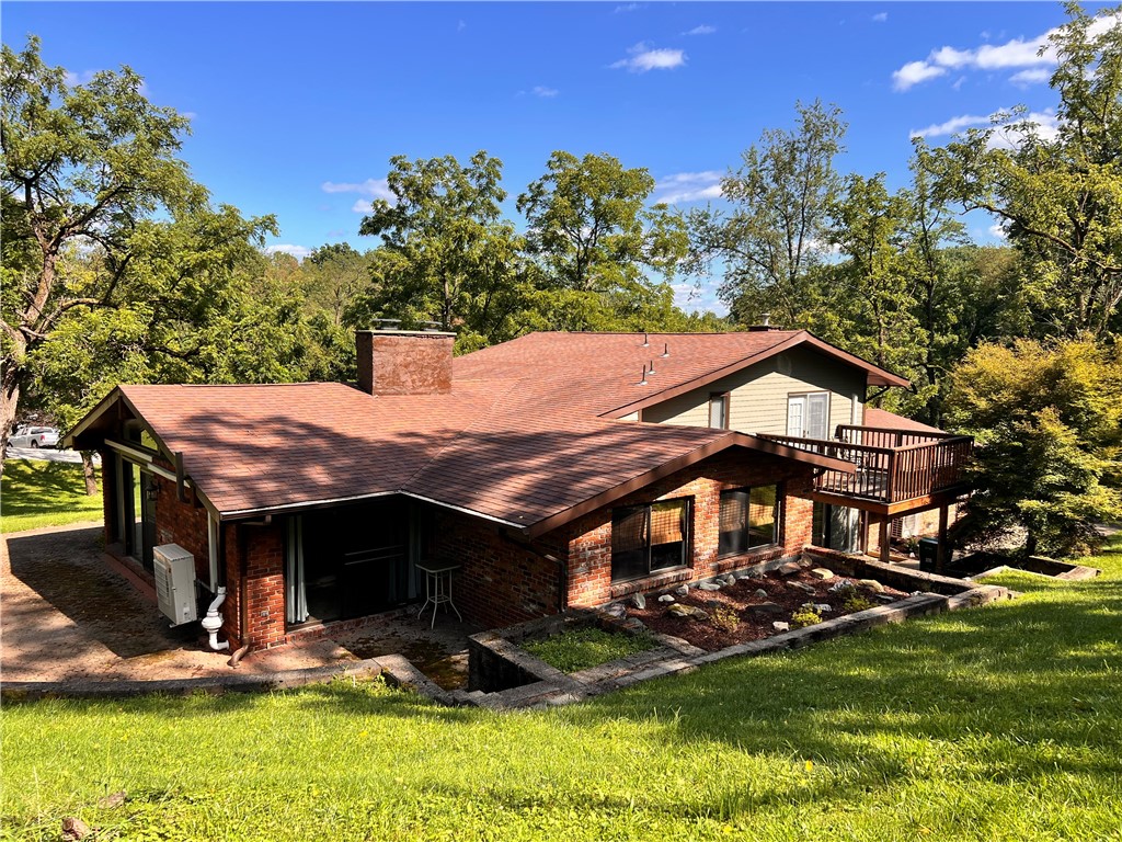 306 Black Walnut Dr — photo