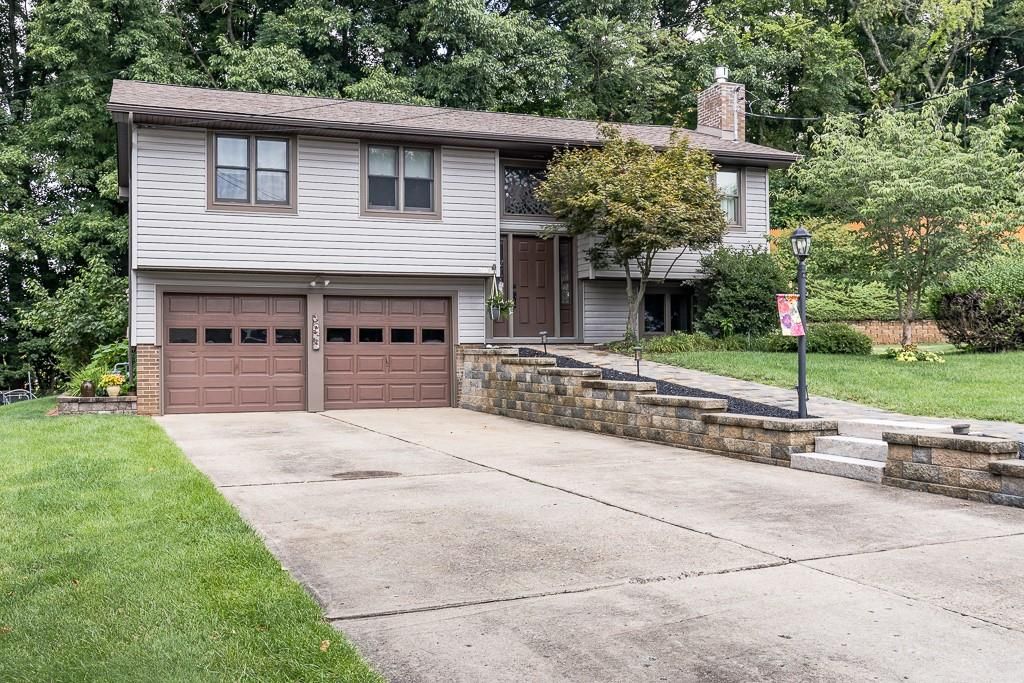 68 Kathleen Dr — photo