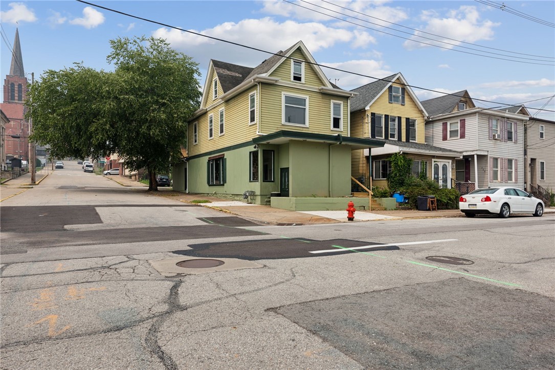 701 McKean Ave — photo