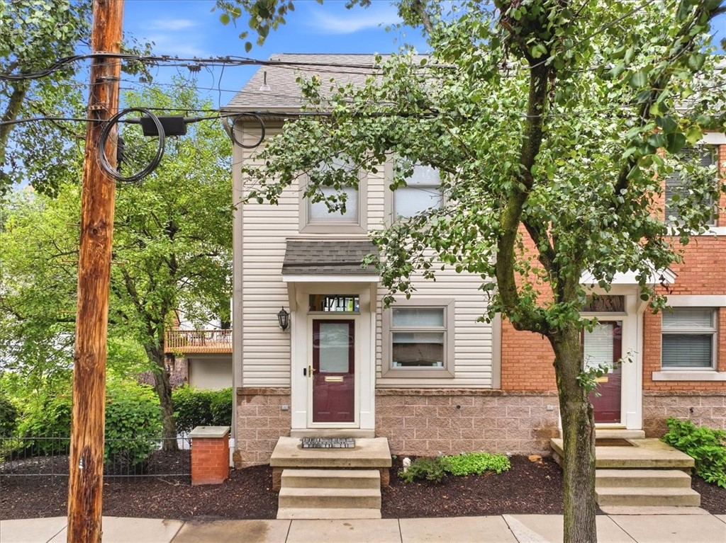 1711 Wharton Street — photo