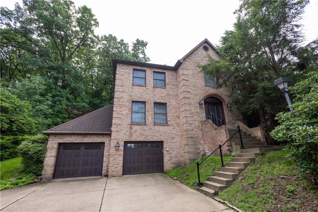 302 High Oaks Ct — photo