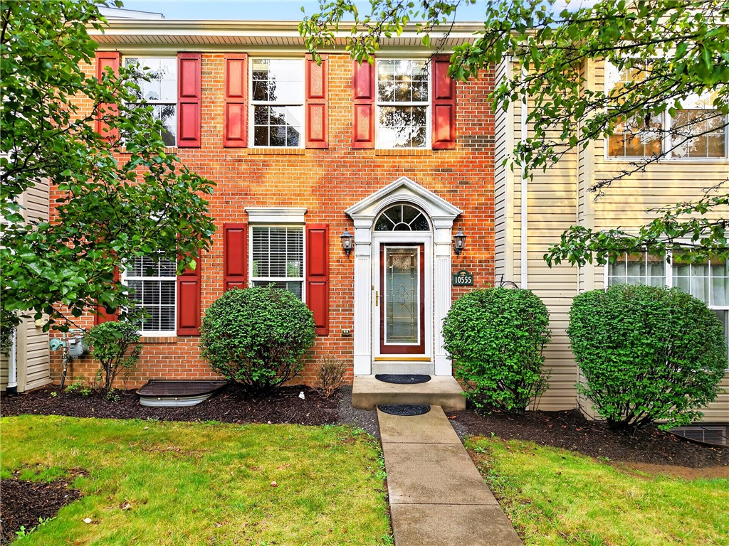 10555 Forest Hill Dr — photo
